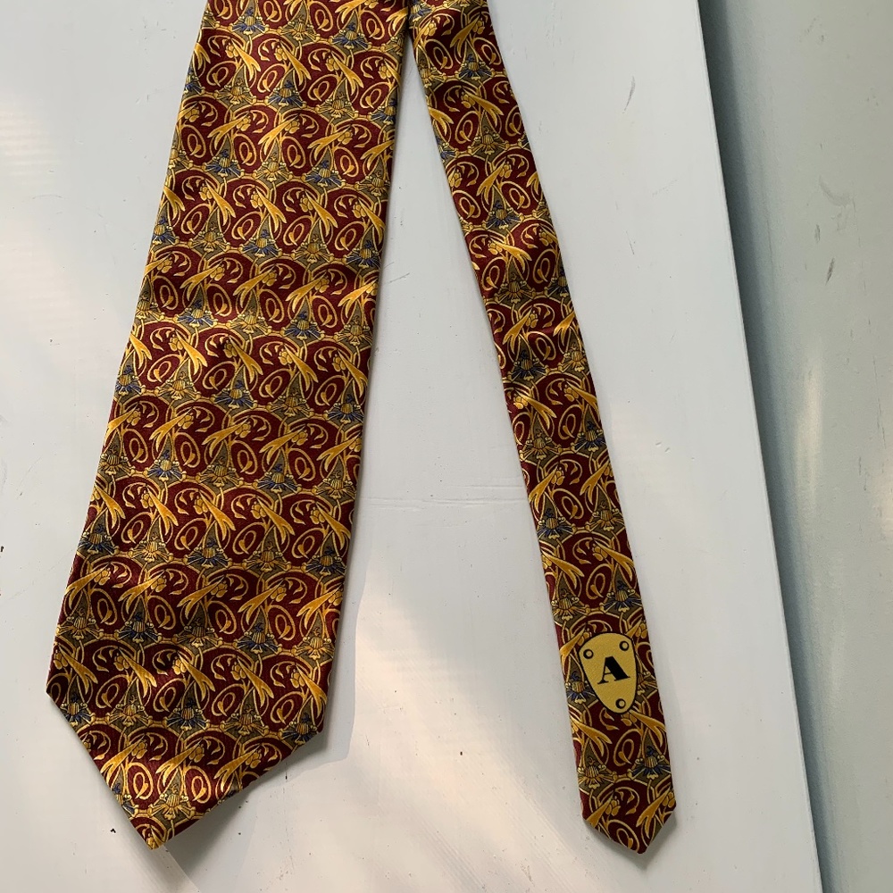 Aquasctum Yellow/Red Tie